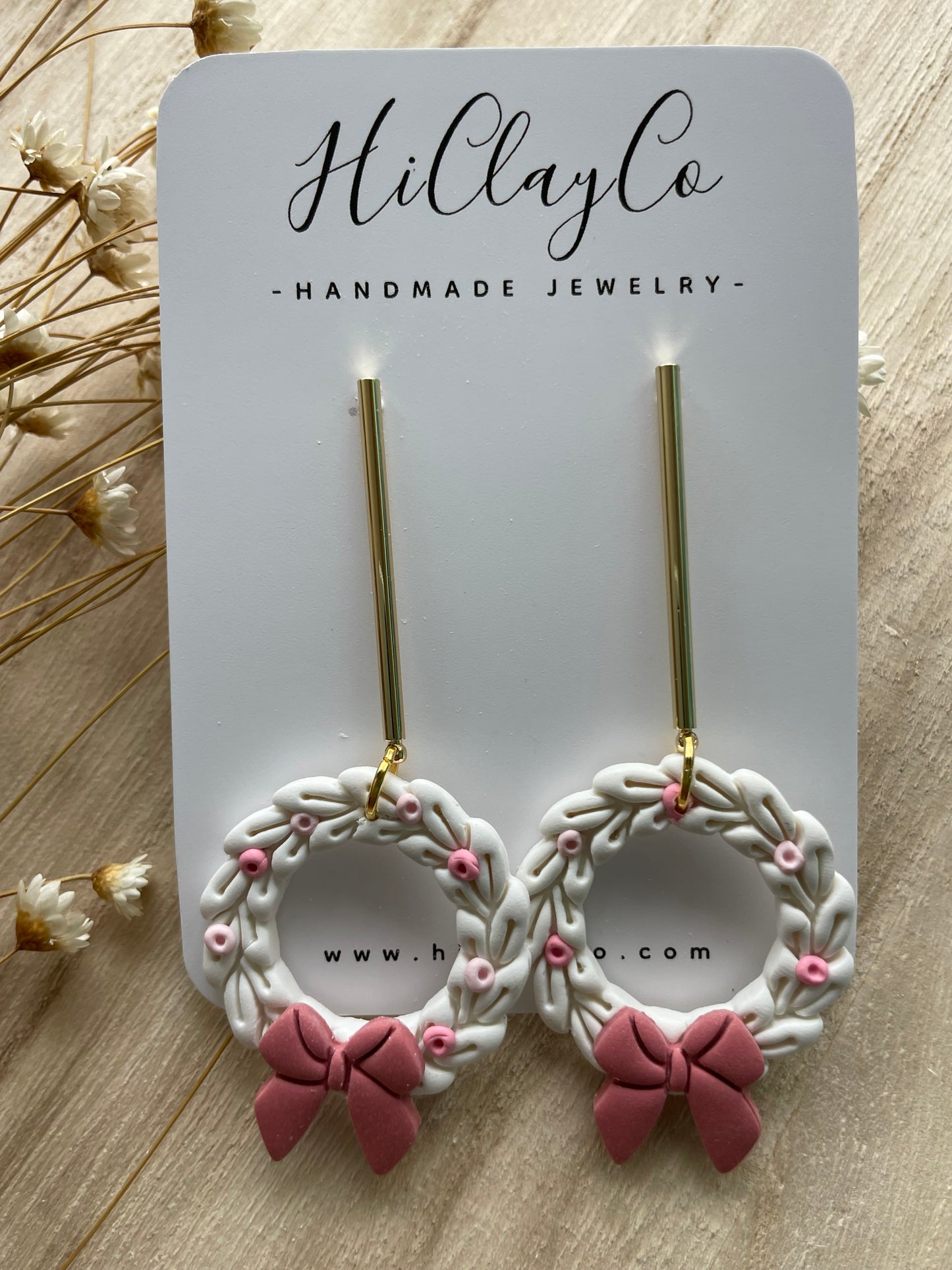 Holiday Hanging Wreath