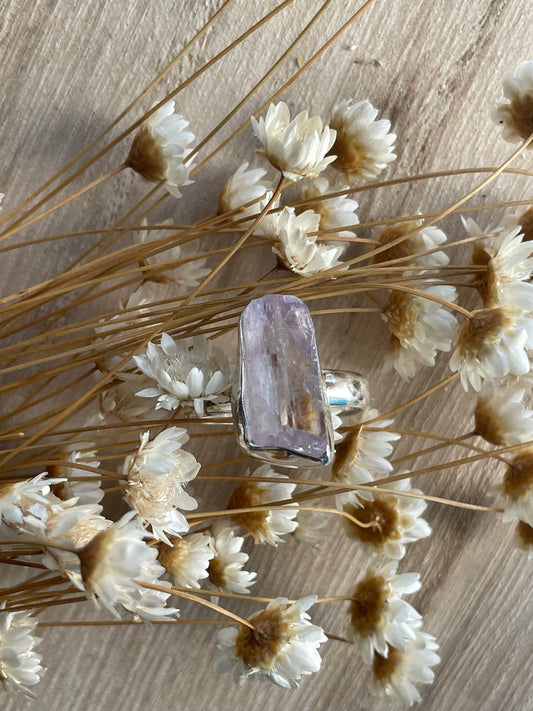 Light Amethyst Organic Rectangle