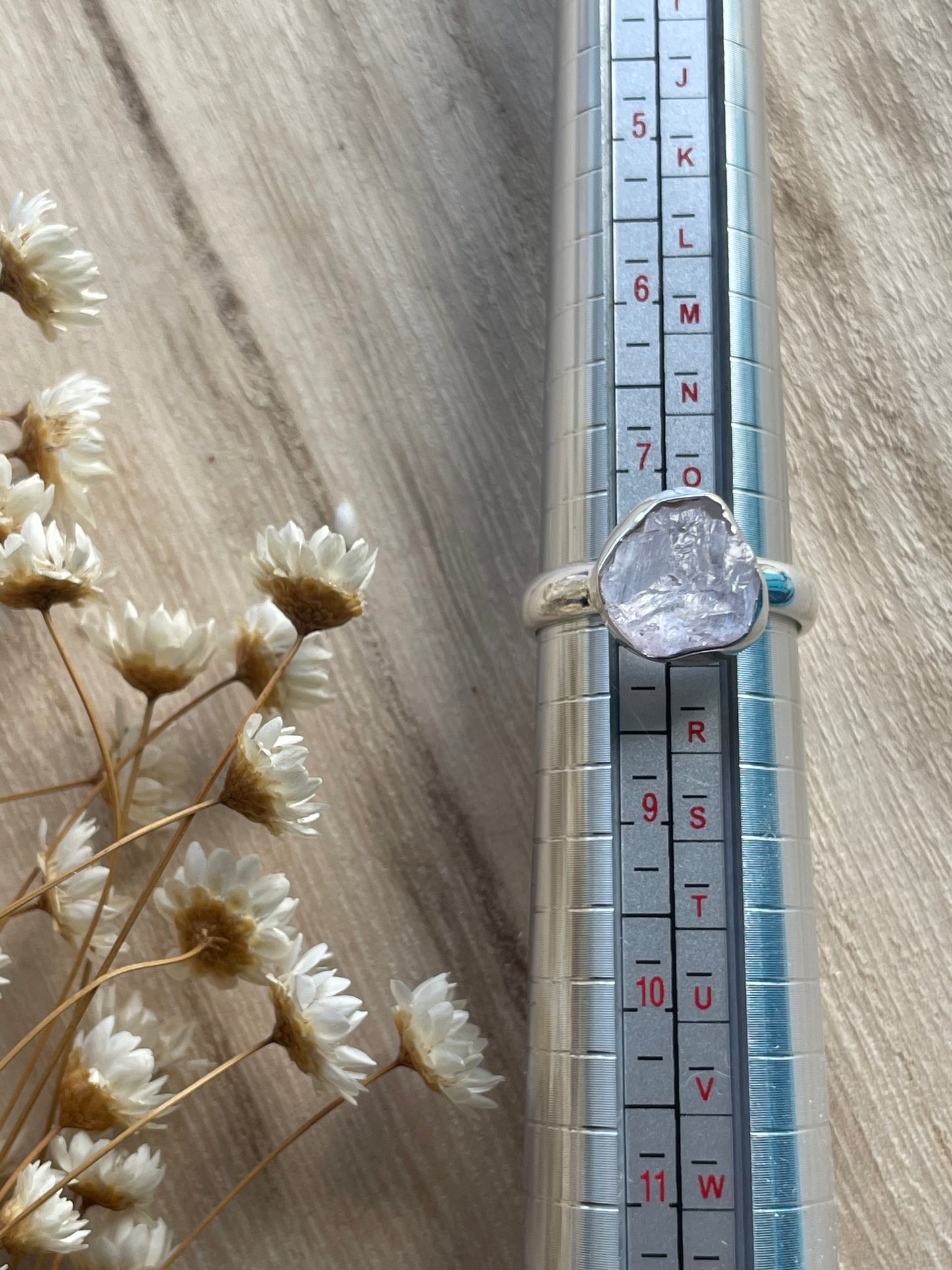 Light Amethyst Organic Round