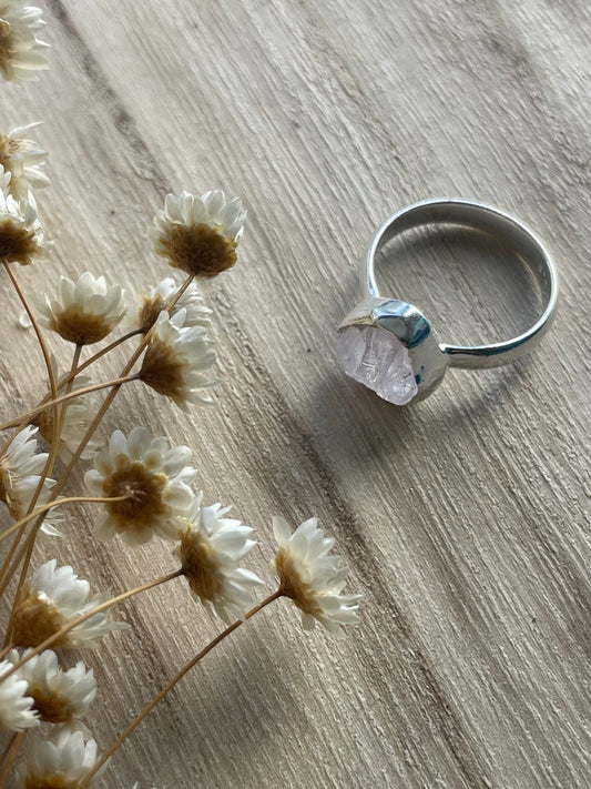 Light Amethyst Organic Round